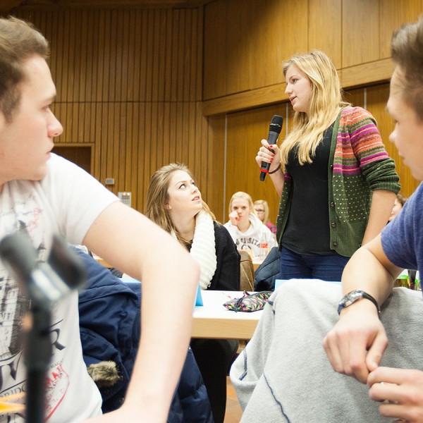 maik-grabosch-jugendrat-ratingen-sitzung-2013-7