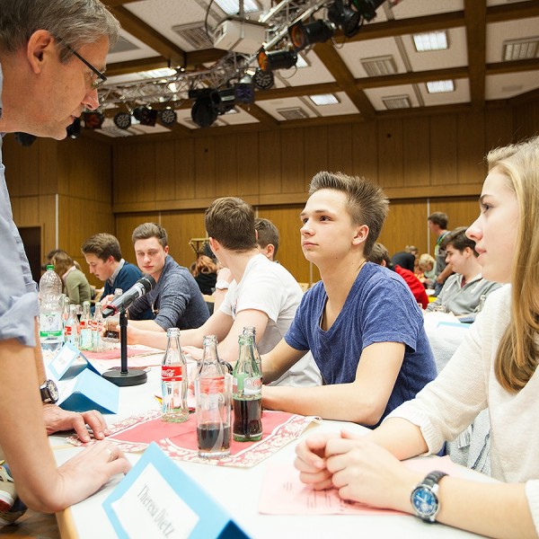 maik-grabosch-jugendrat-ratingen-sitzung-2013-8