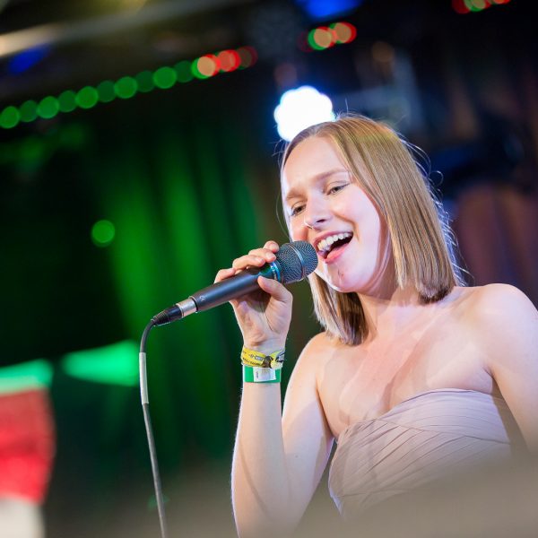 maik-grabosch-creations-abiball-fotograf-ratingen-carl-friedrich-weizsaecker-gymnasium-reportage-9